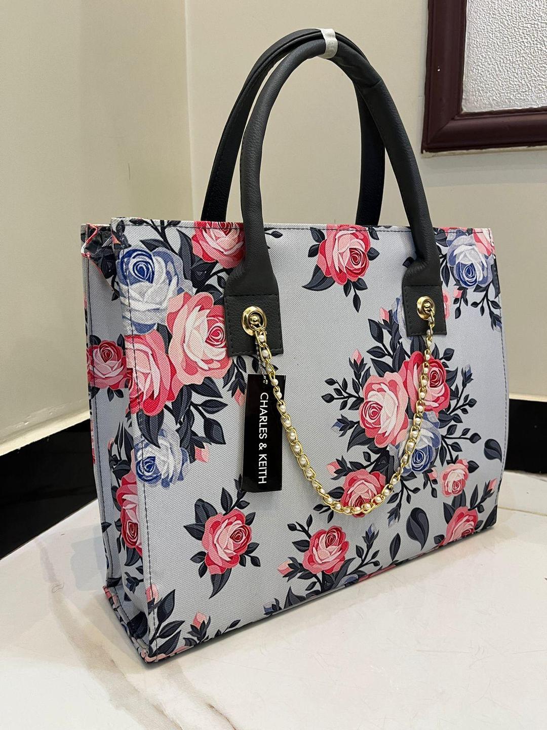 Girls stylish printed tote hand beg