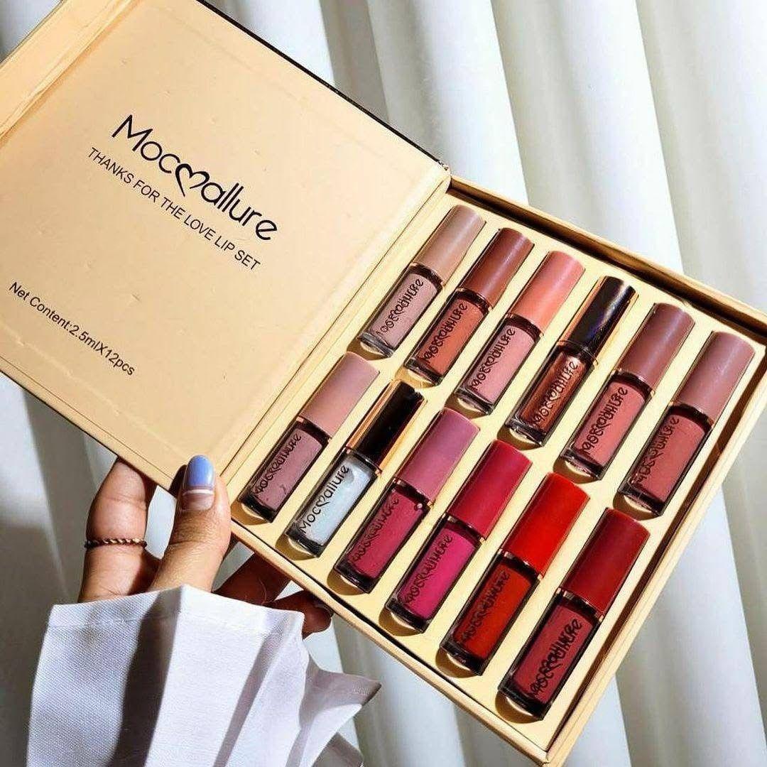 12 pcs high pigmented glossy Finish lip gloss -multi colour